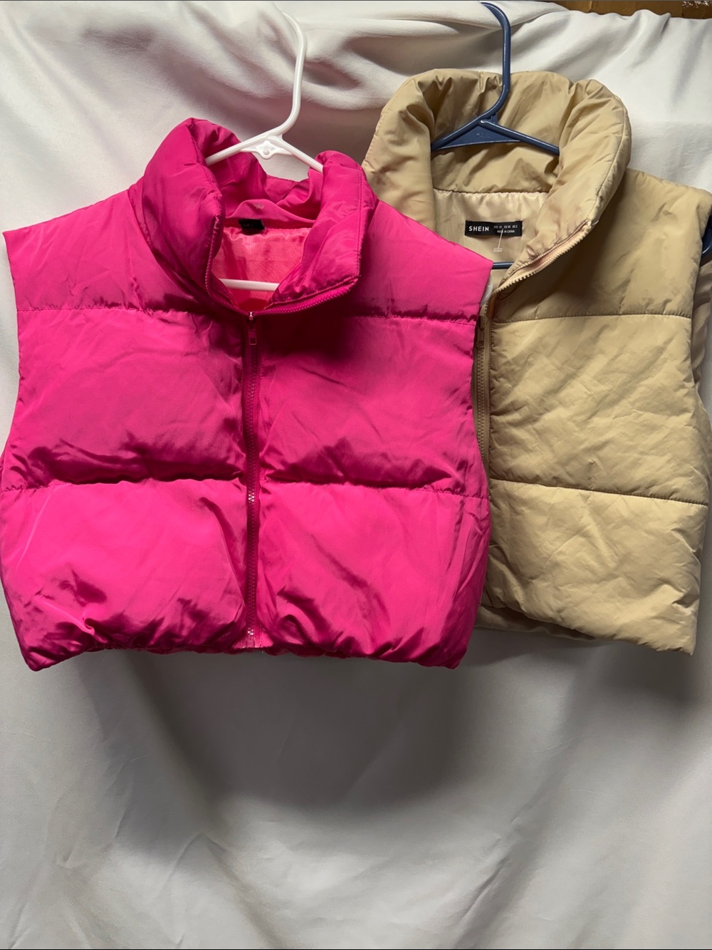 SHEIN Hot Pink and Tan Quilted Puffer Vest